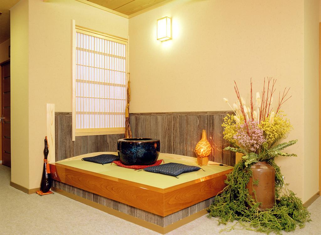 Ryokan Sawaei Toba Eksteriør bilde